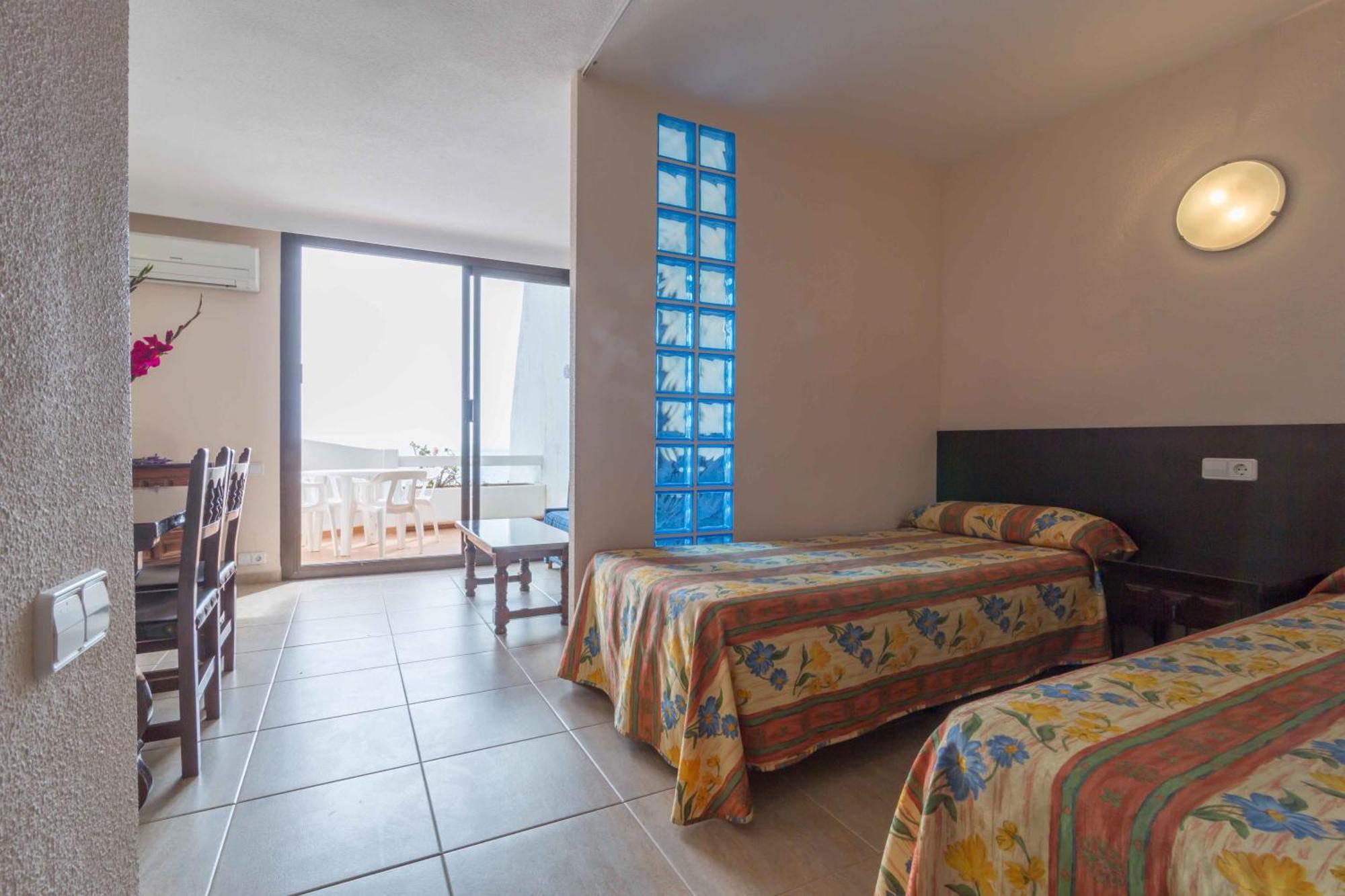 Apartamentos Complejo Eurhostal Alcossebre Quarto foto